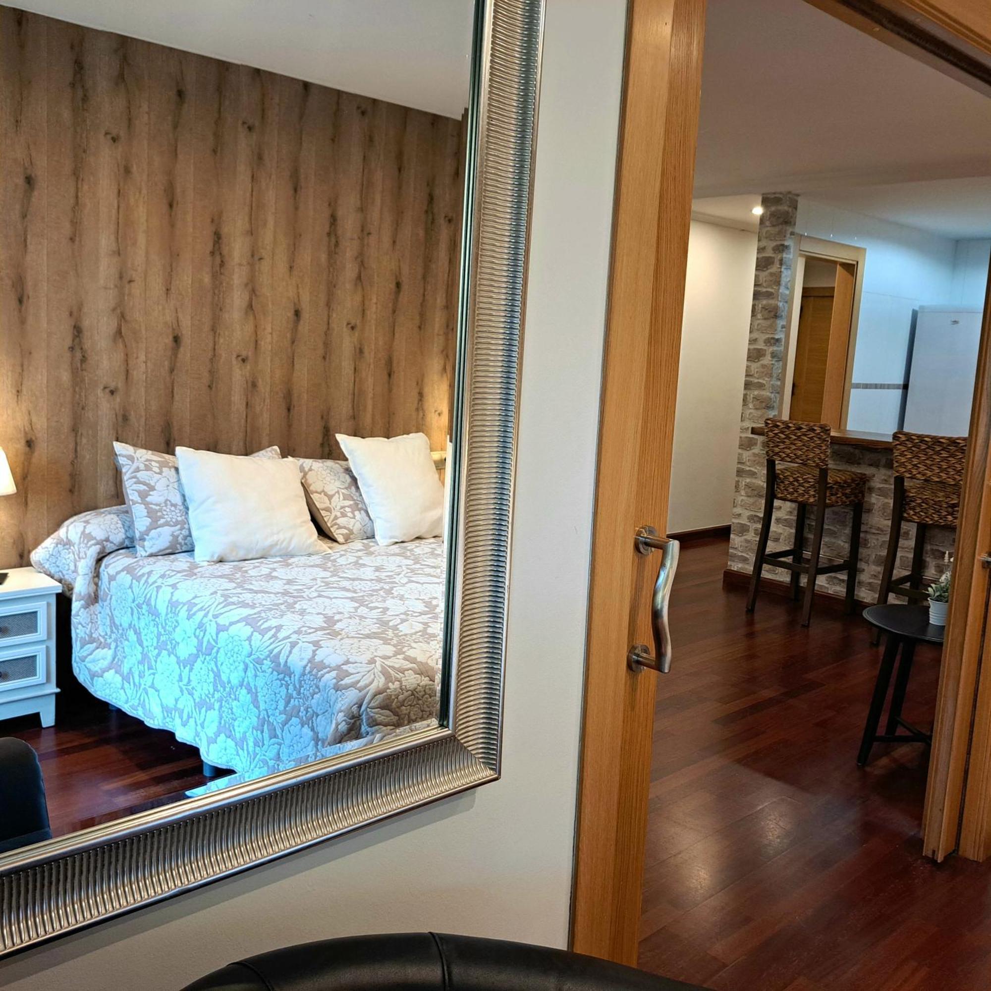 Apartamento Con Terraza Al Puente Romano Onís Eksteriør bilde